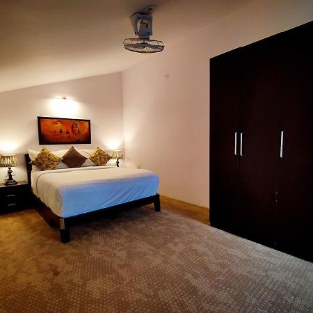 Wtf My House Otel Baga Dış mekan fotoğraf