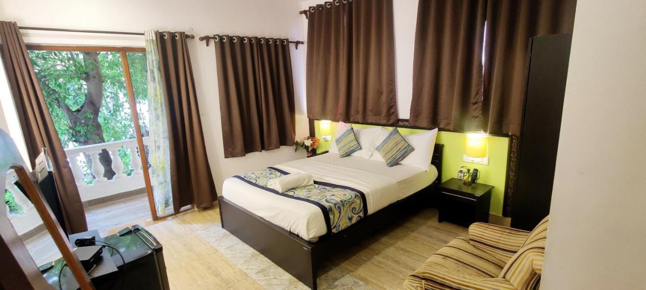 Wtf My House Otel Baga Dış mekan fotoğraf