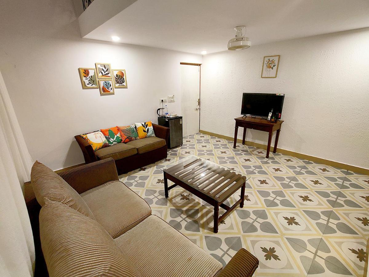 Wtf My House Otel Baga Dış mekan fotoğraf