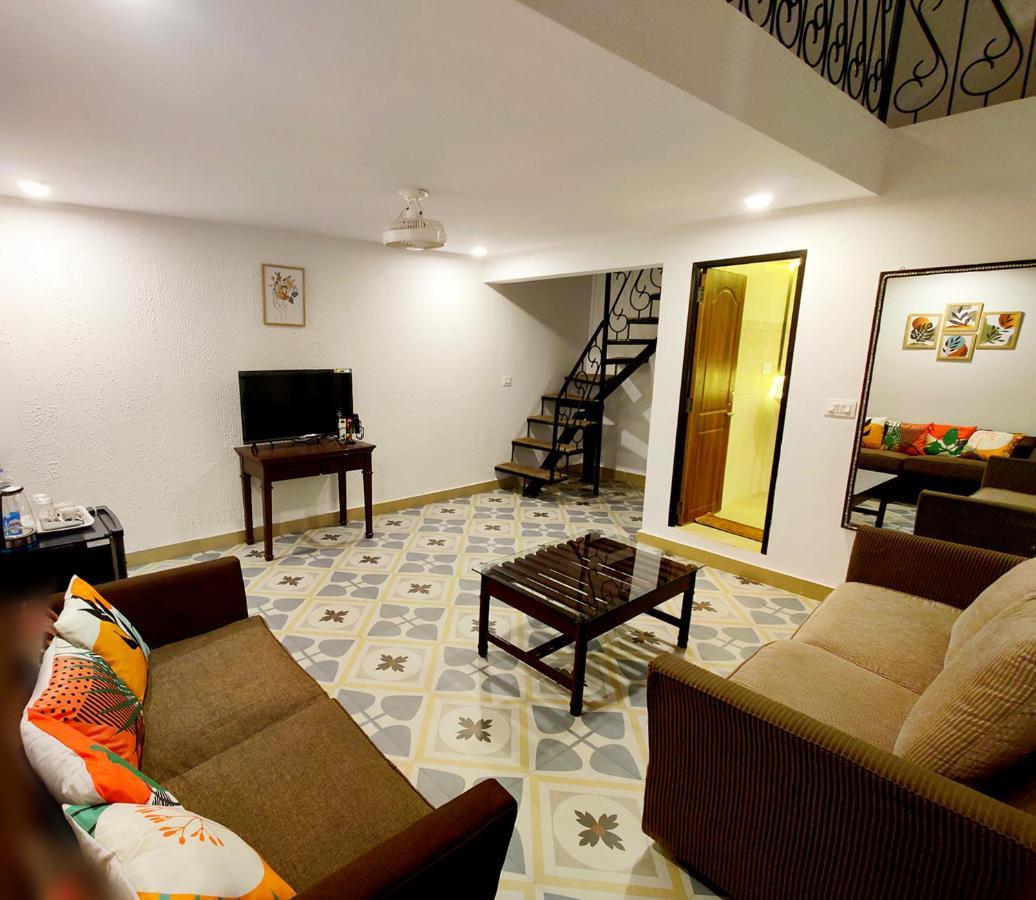 Wtf My House Otel Baga Dış mekan fotoğraf